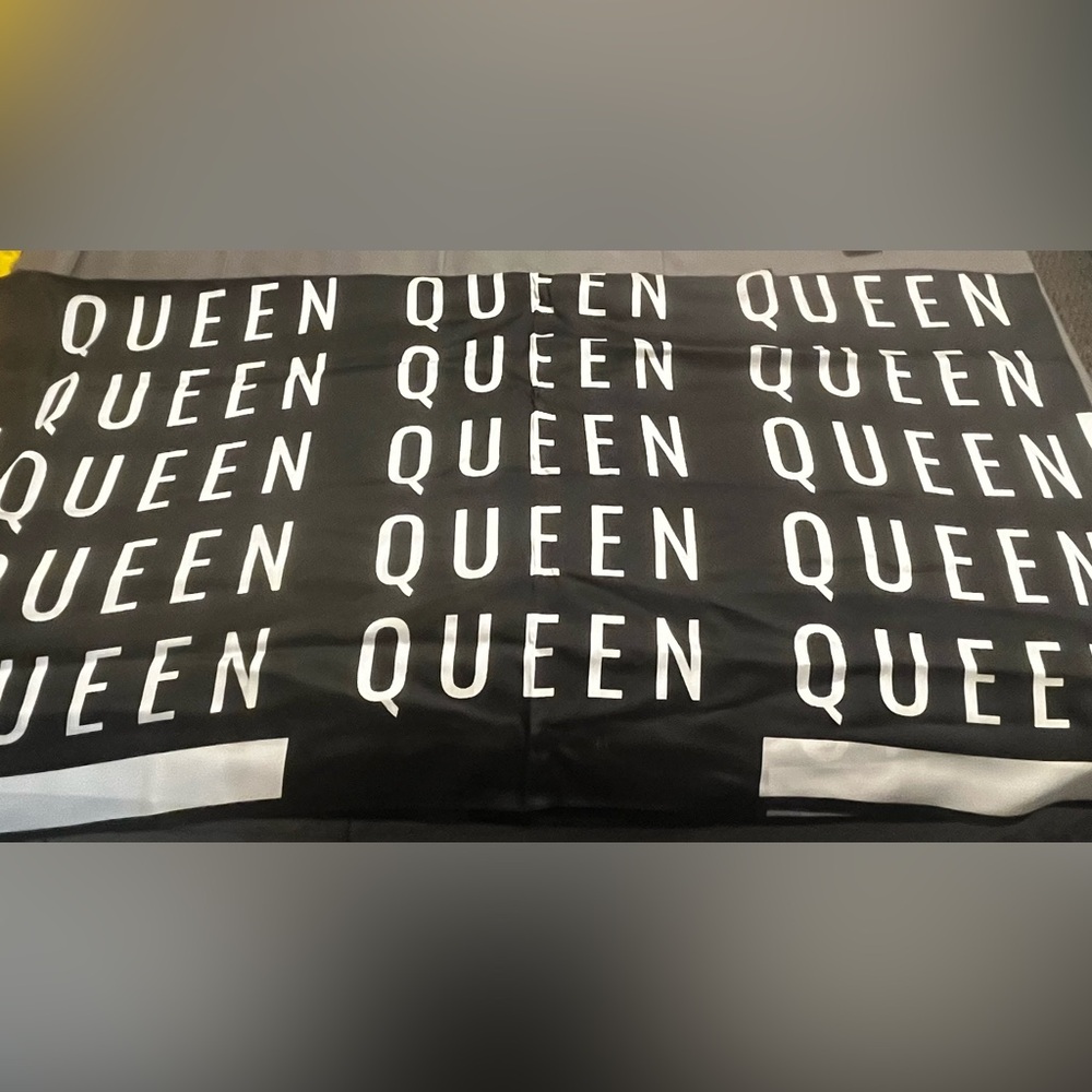 Original Sassy Jones Queen scarf - black and white . Never worn